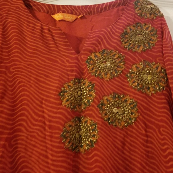 Brick Red chiffon top w/lining - Picture 2 of 4